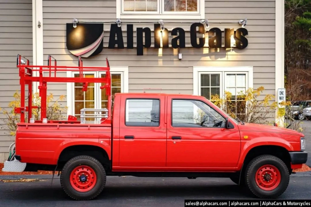 1991 Nissan Frontier - Image 8 of 31