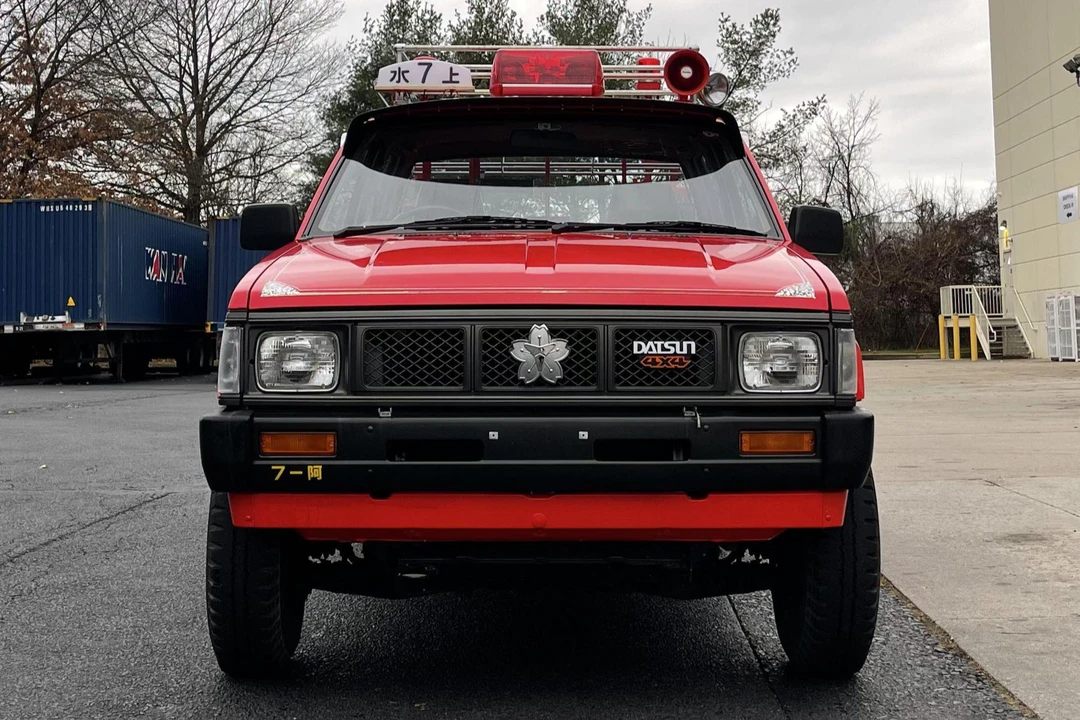 1991 Nissan Frontier - Image 2 of 30