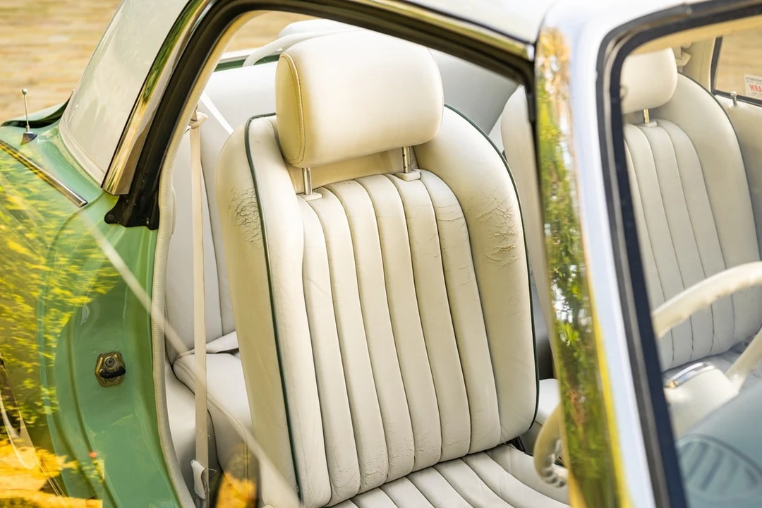 1991 Nissan Figaro - Image 26 of 30
