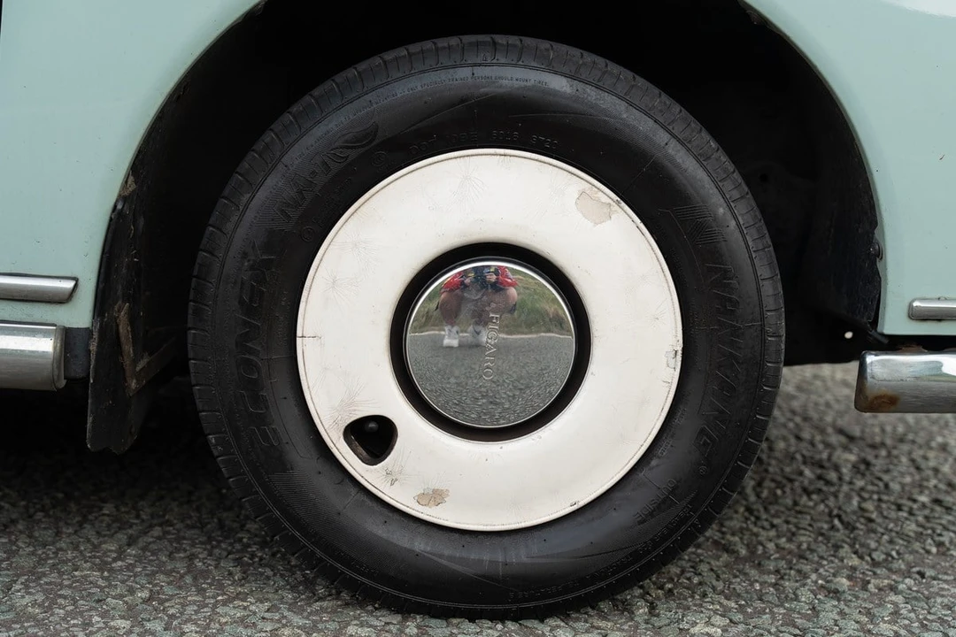 1991 Nissan Figaro - Image 16 of 30