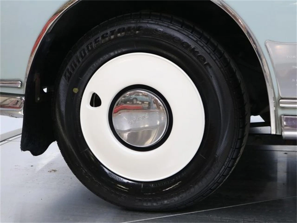 1991 Nissan Figaro - Image 29 of 31