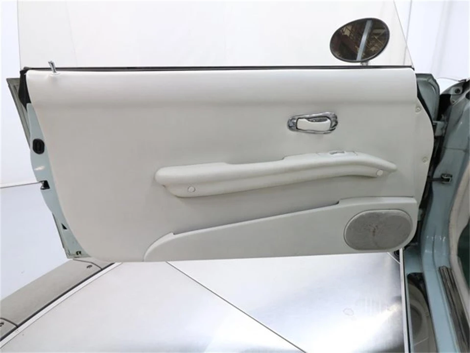 1991 Nissan Figaro - Image 20 of 31