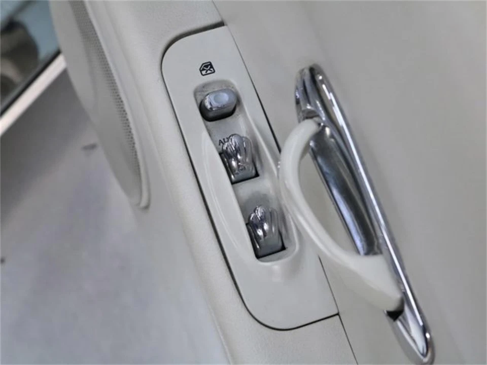 1991 Nissan Figaro - Image 22 of 31
