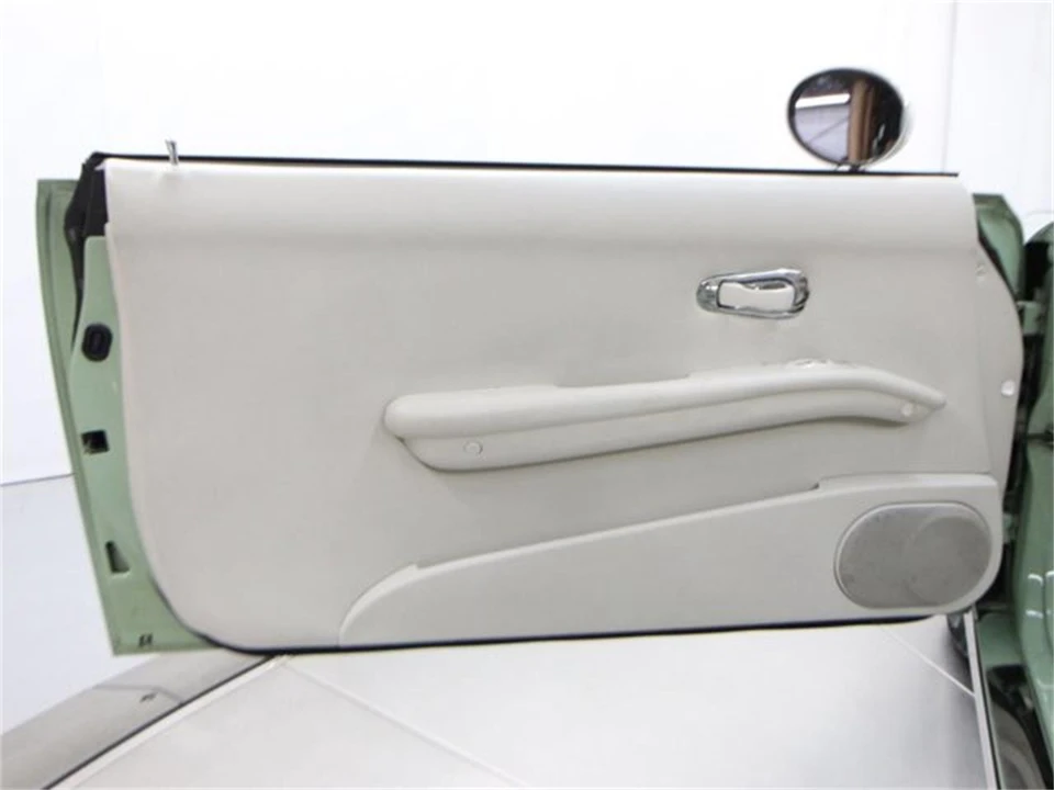 1991 Nissan Figaro - Image 22 of 31