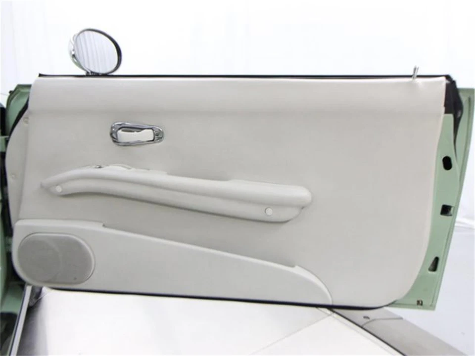 1991 Nissan Figaro - Image 23 of 31