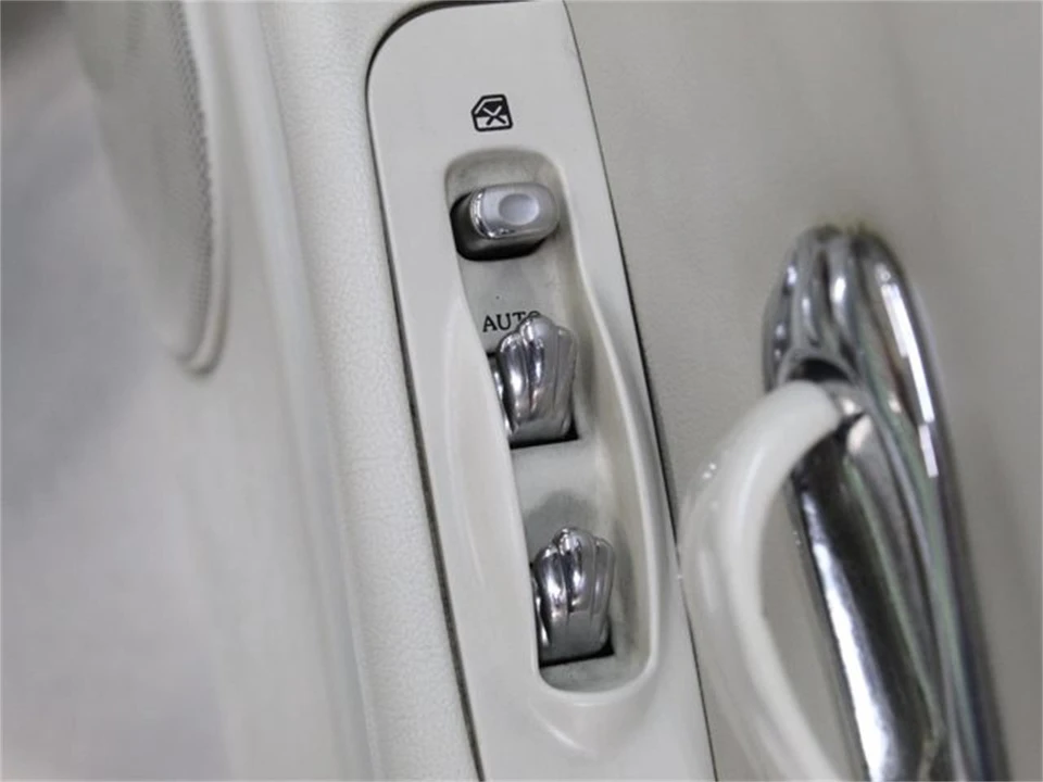 1991 Nissan Figaro - Image 24 of 31
