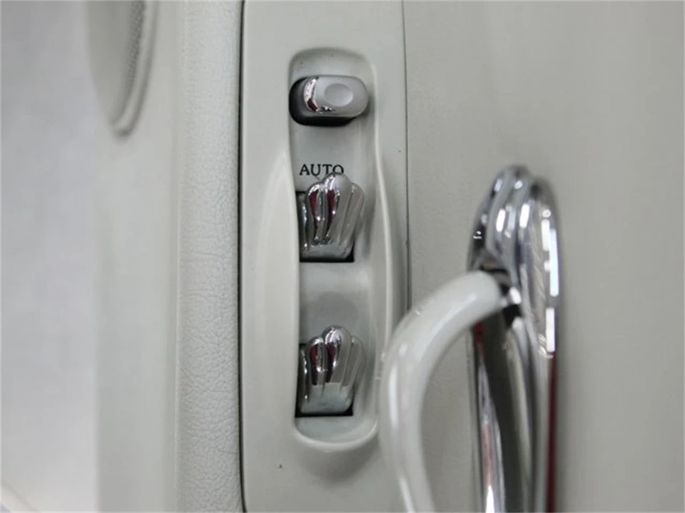 1991 Nissan Figaro - Image 23 of 31