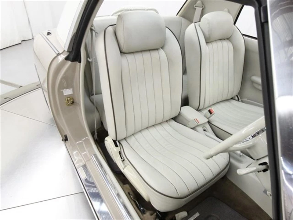 1991 Nissan Figaro - Image 18 of 31