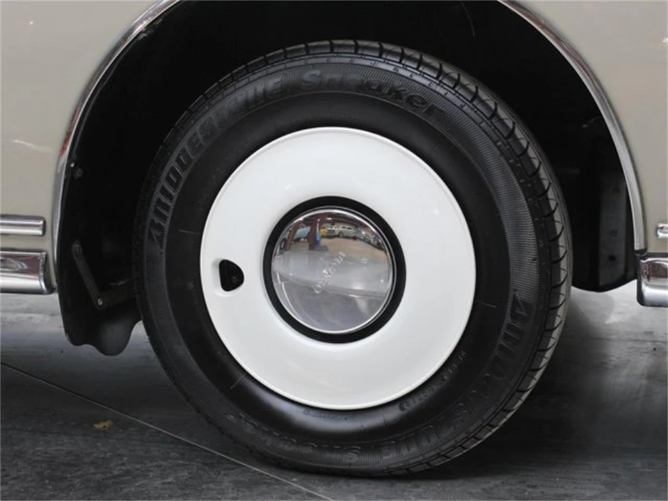 1991 Nissan Figaro - Image 28 of 31