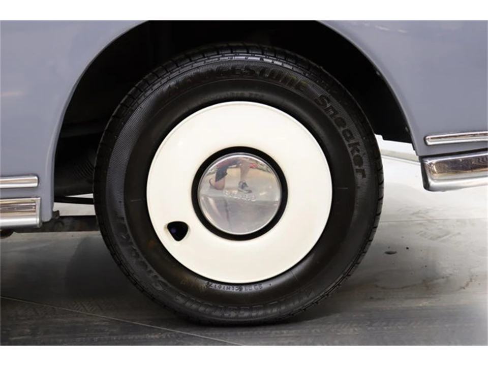 1991 Nissan Figaro - Image 31 of 31