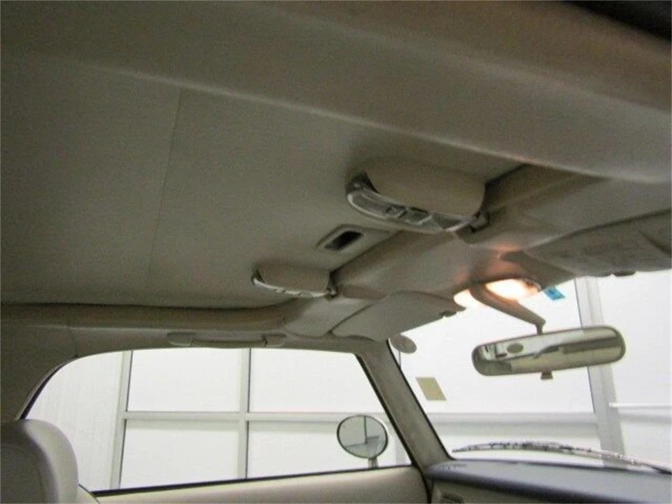 1991 Nissan Figaro - Image 23 of 31