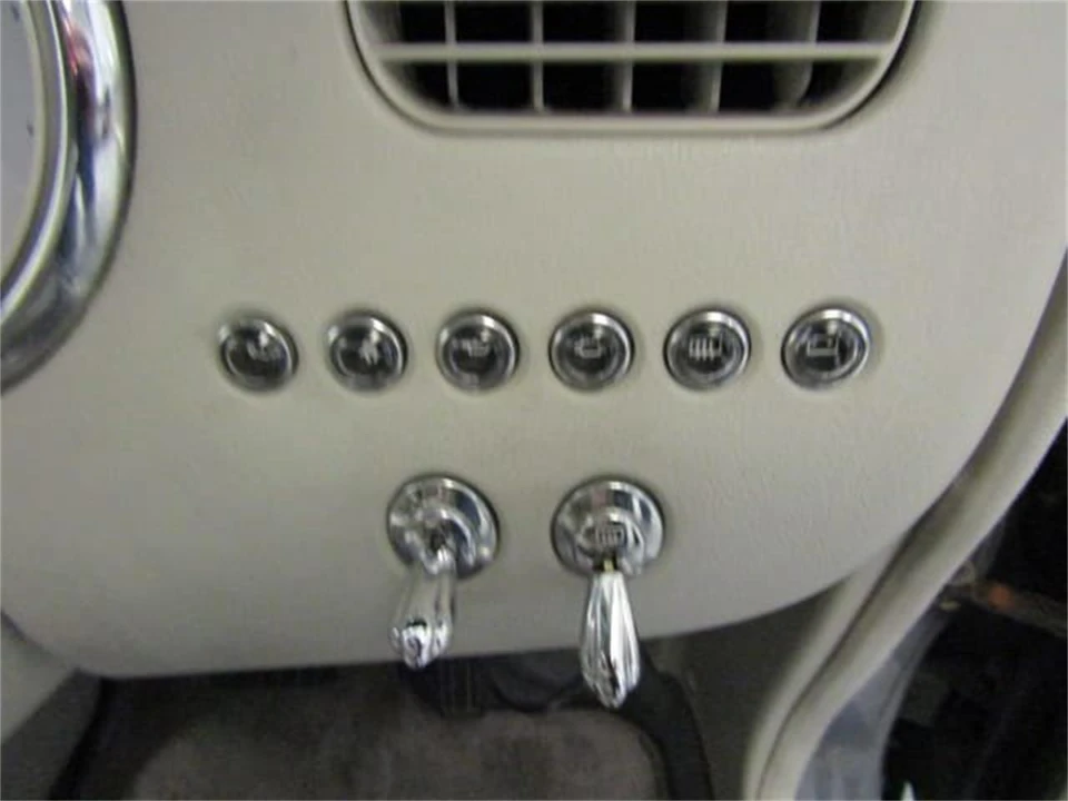 1991 Nissan Figaro - Image 11 of 31
