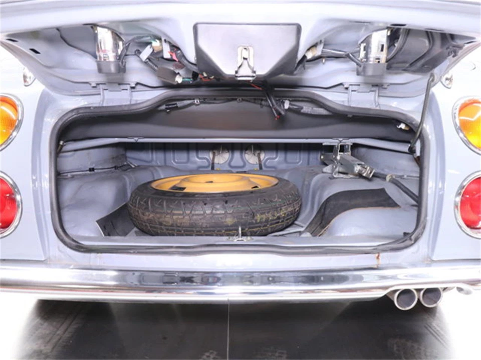 1991 Nissan Figaro - Image 27 of 31