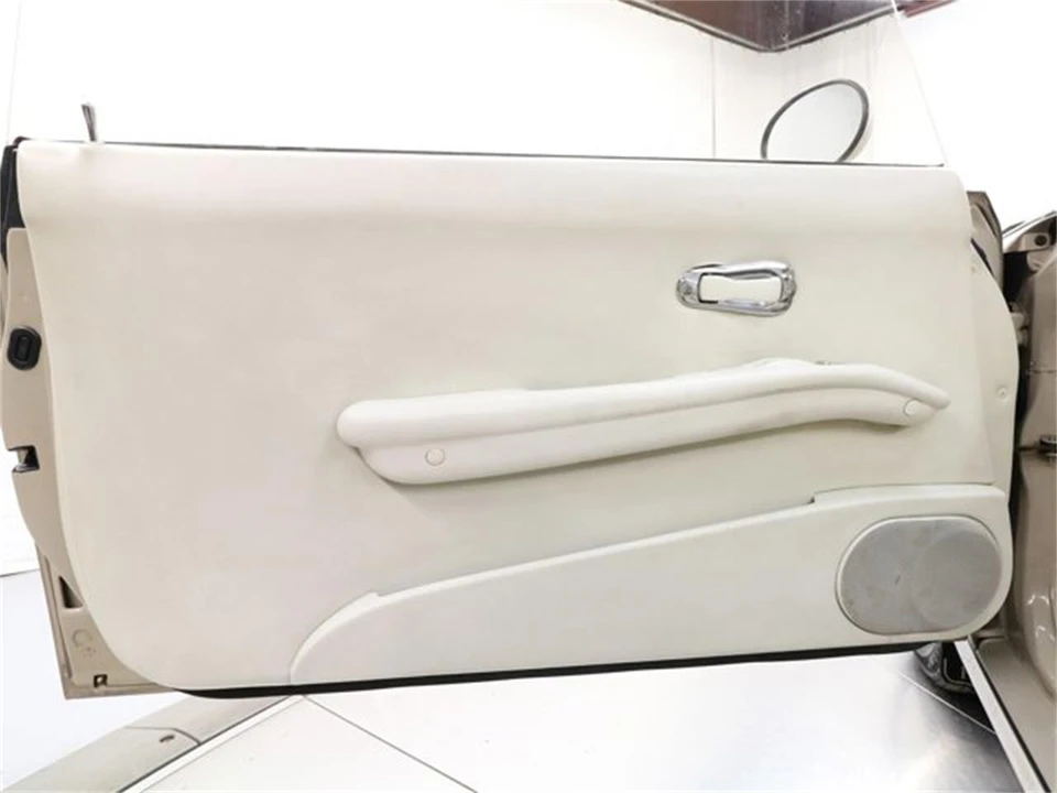 1991 Nissan Figaro - Image 23 of 31