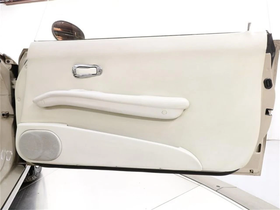 1991 Nissan Figaro - Image 24 of 31