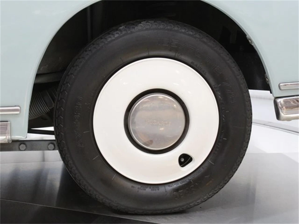 1991 Nissan Figaro - Image 31 of 31