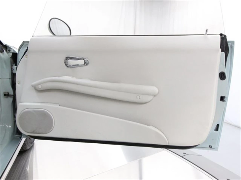 1991 Nissan Figaro - Image 22 of 31