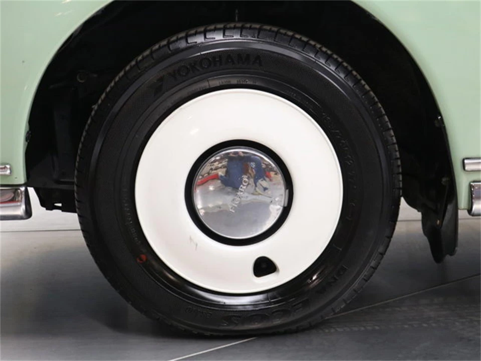 1991 Nissan Figaro - Image 29 of 31
