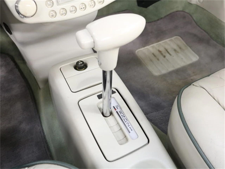1991 Nissan Figaro - Image 17 of 31
