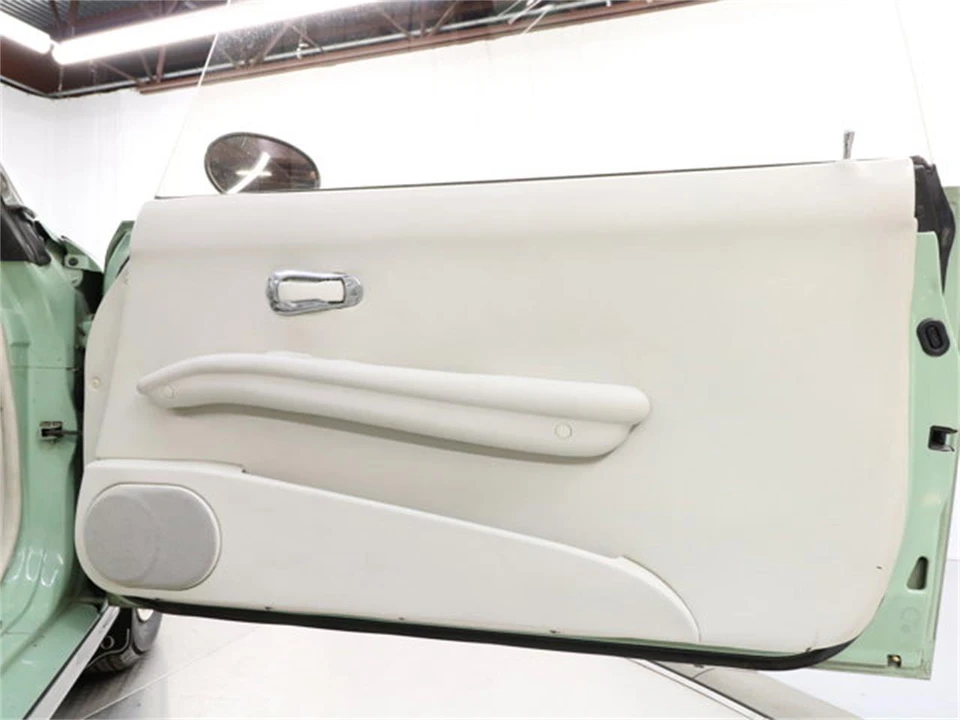 1991 Nissan Figaro - Image 24 of 31
