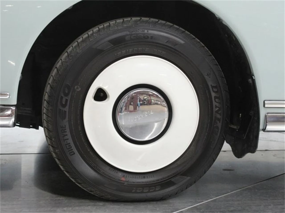 1991 Nissan Figaro - Image 29 of 31