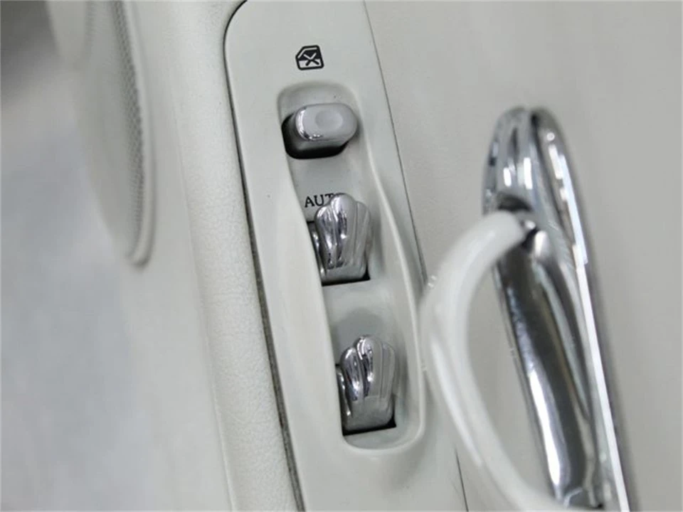 1991 Nissan Figaro - Image 23 of 31