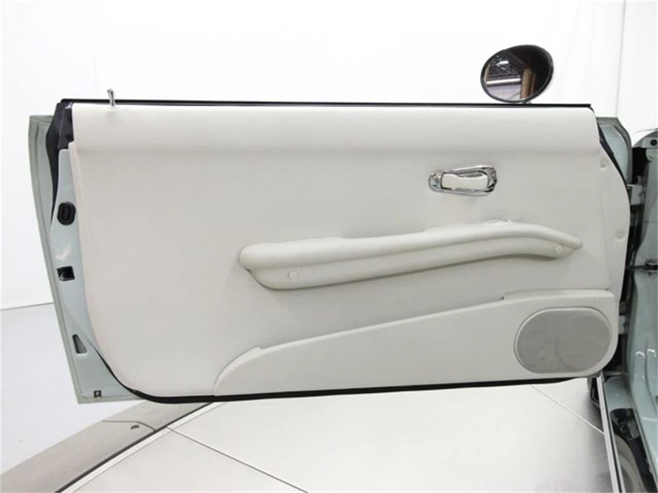 1991 Nissan Figaro - Image 21 of 31