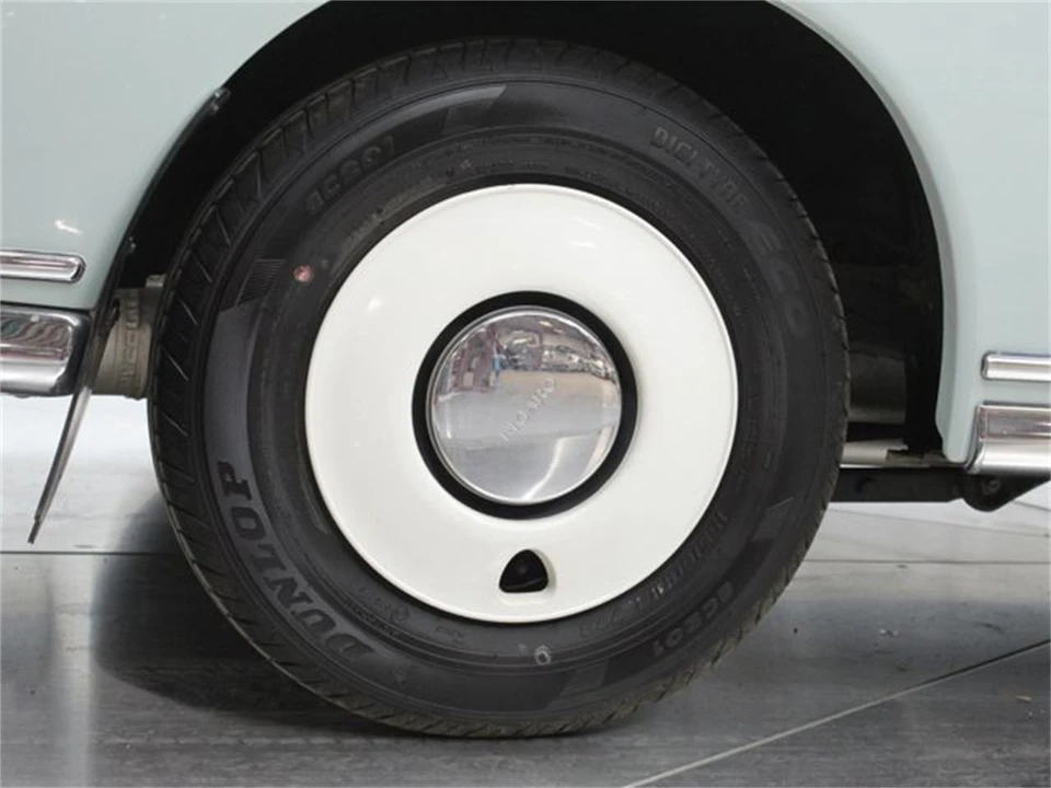1991 Nissan Figaro - Image 30 of 31