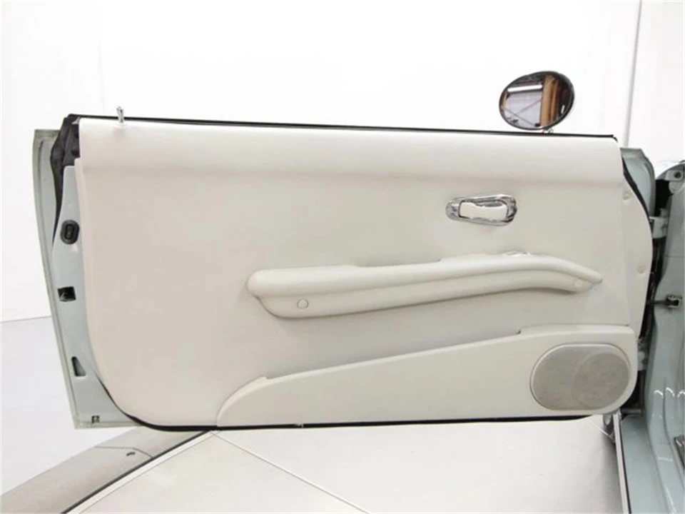 1991 Nissan Figaro - Image 22 of 31