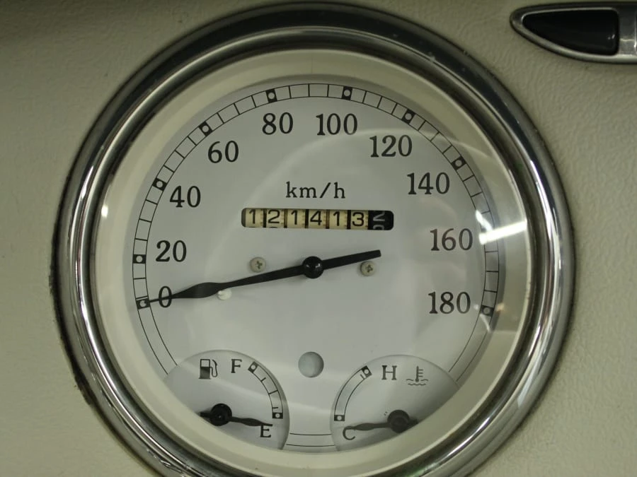 1991 Nissan Figaro - Image 8 of 12