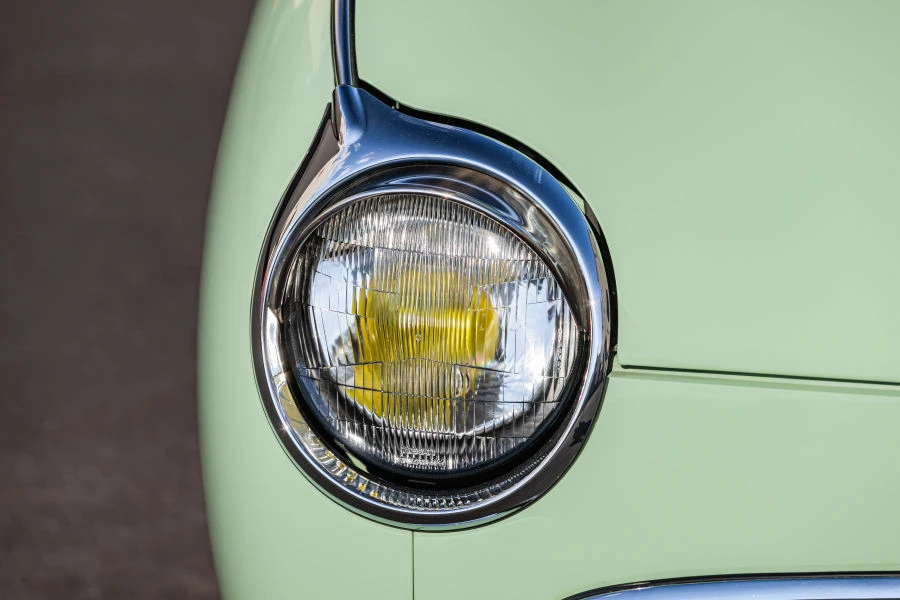 1991 Nissan Figaro - Image 8 of 30