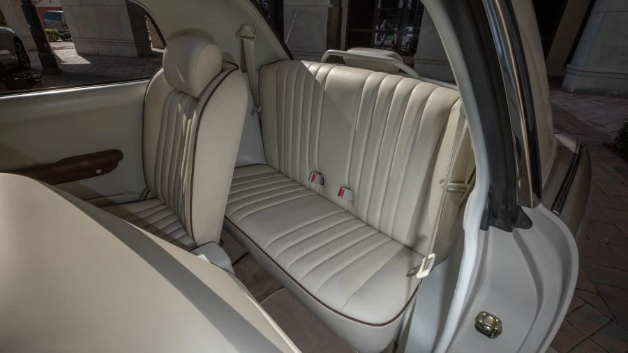 1991 Nissan Figaro - Image 29 of 31