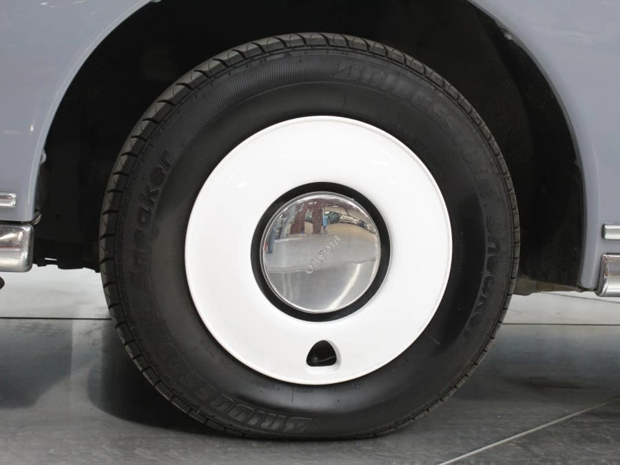 1991 Nissan Figaro - Image 7 of 31