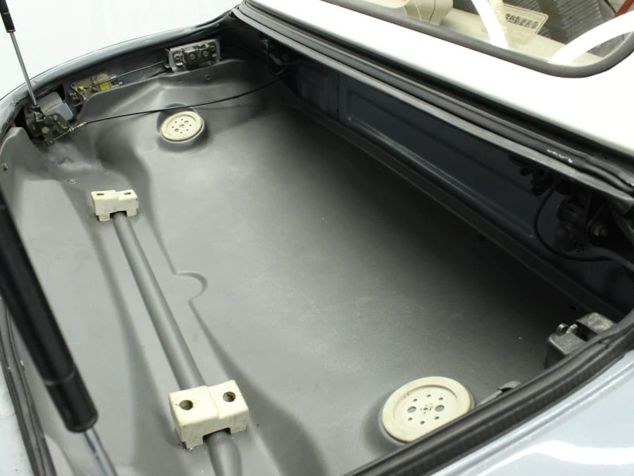 1991 Nissan Figaro - Image 10 of 12