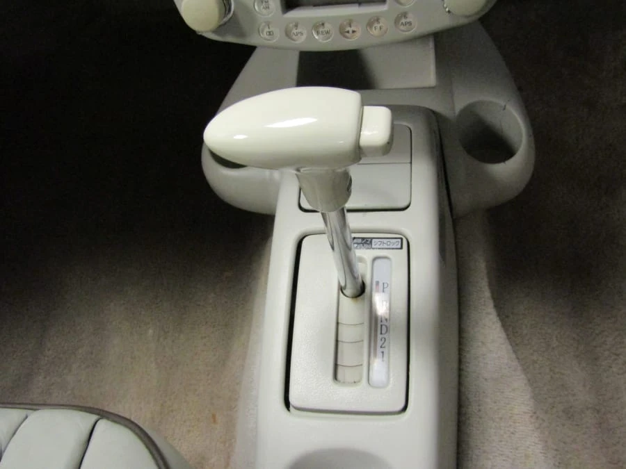 1991 Nissan Figaro - Image 6 of 12