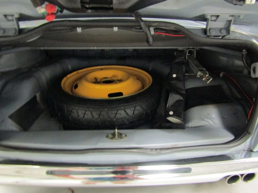 1991 Nissan Figaro - Image 10 of 12