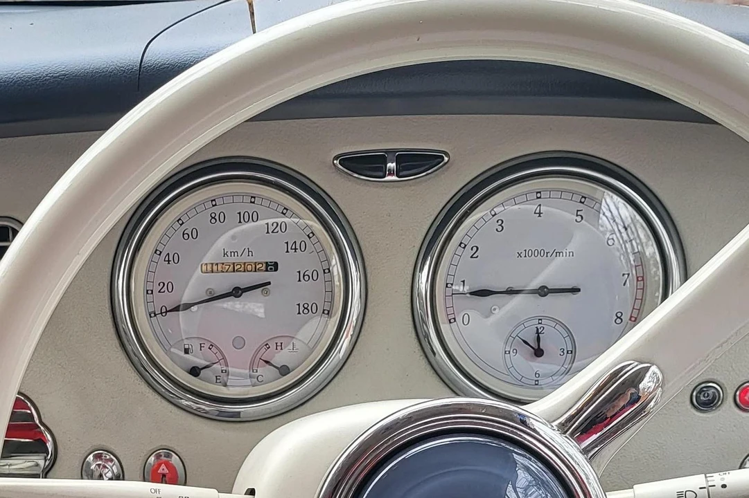 1991 Nissan Figaro - Image 21 of 31