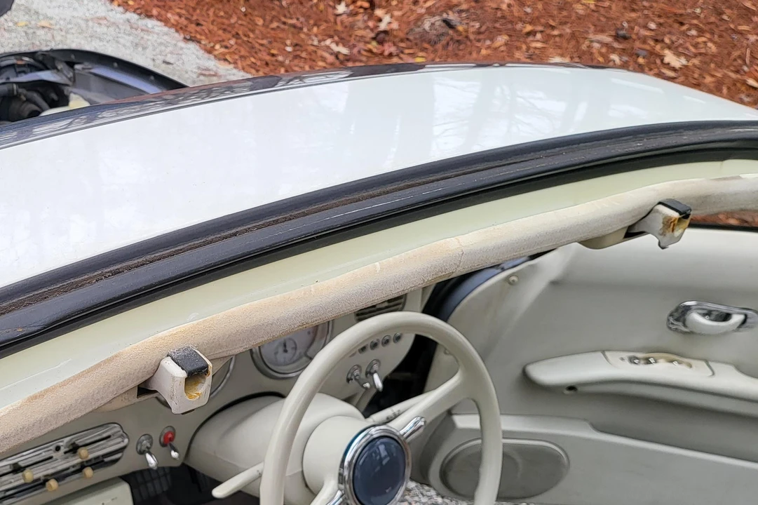 1991 Nissan Figaro - Image 23 of 31