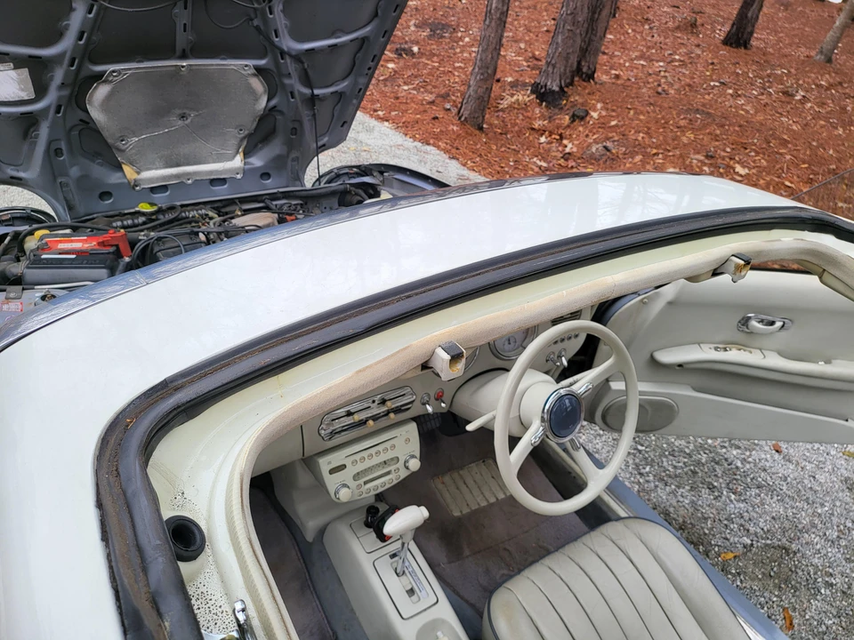 1991 Nissan Figaro - Image 24 of 31