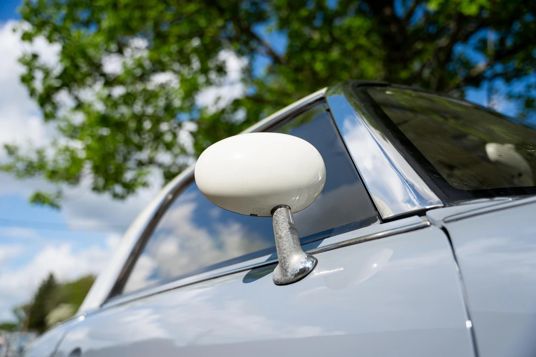 1991 Nissan Figaro - Image 15 of 31