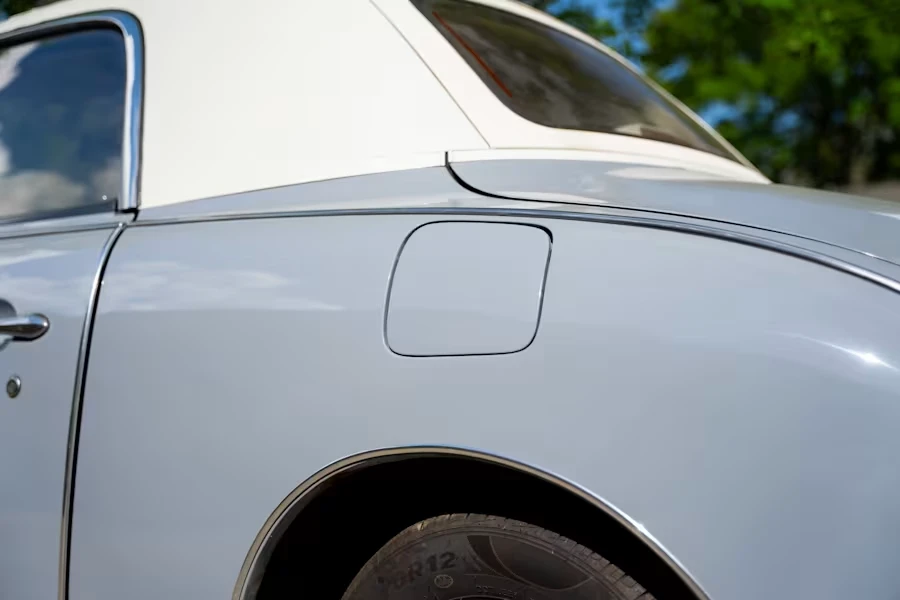 1991 Nissan Figaro - Image 23 of 31