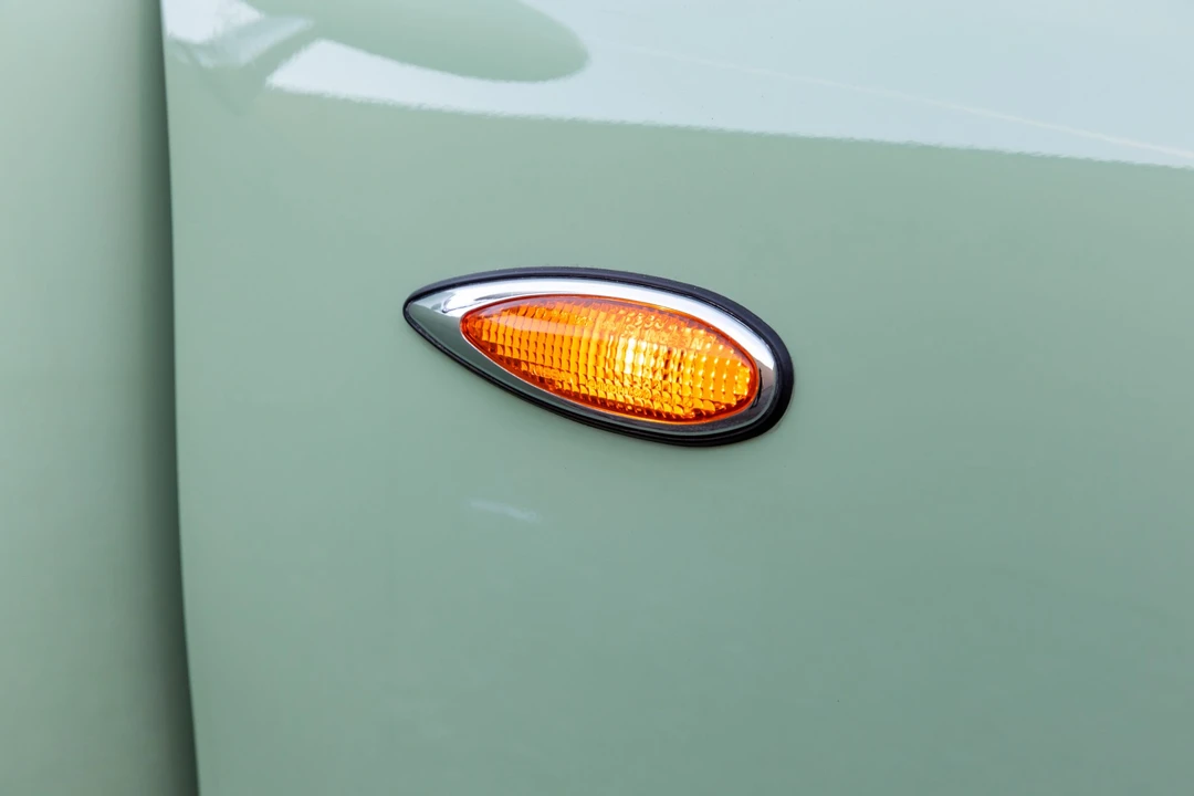 1991 Nissan Figaro - Image 22 of 31