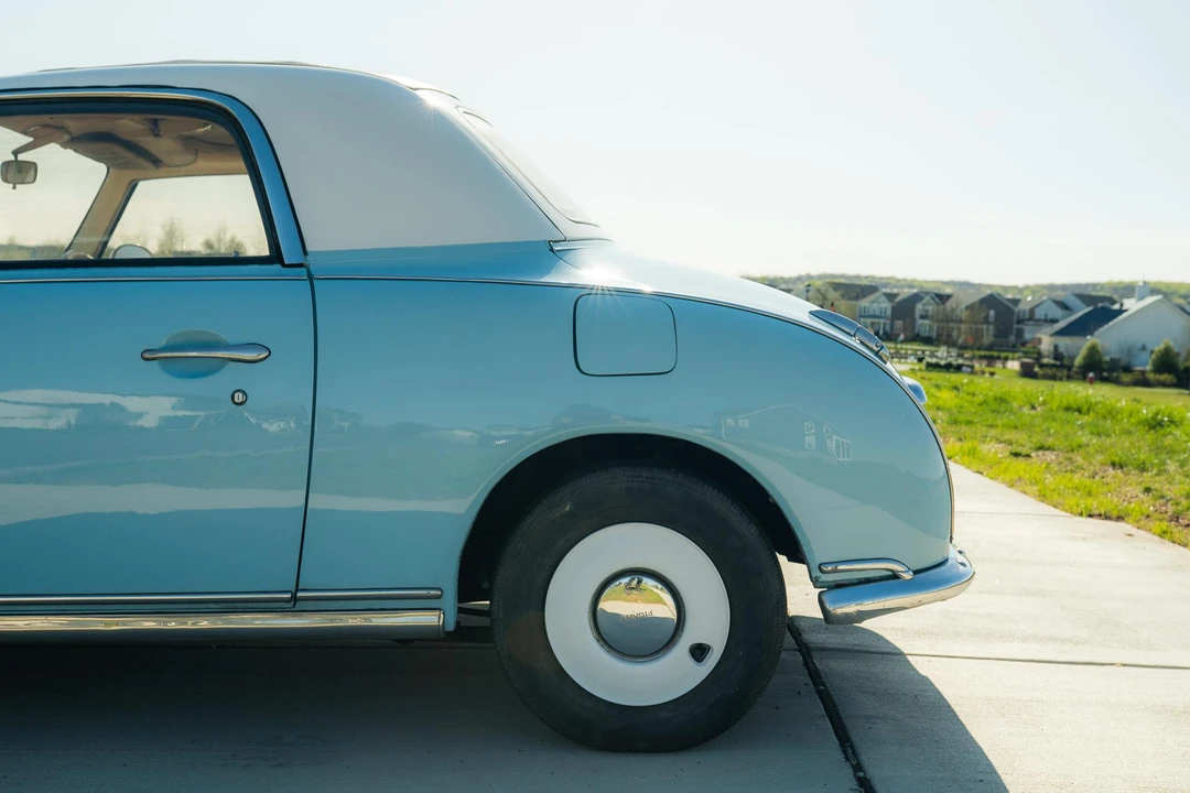 1991 Nissan Figaro - Image 23 of 31