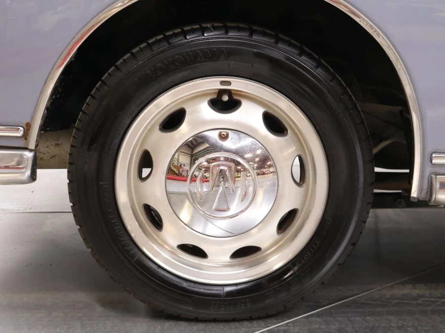 1991 Nissan Figaro - Image 9 of 31