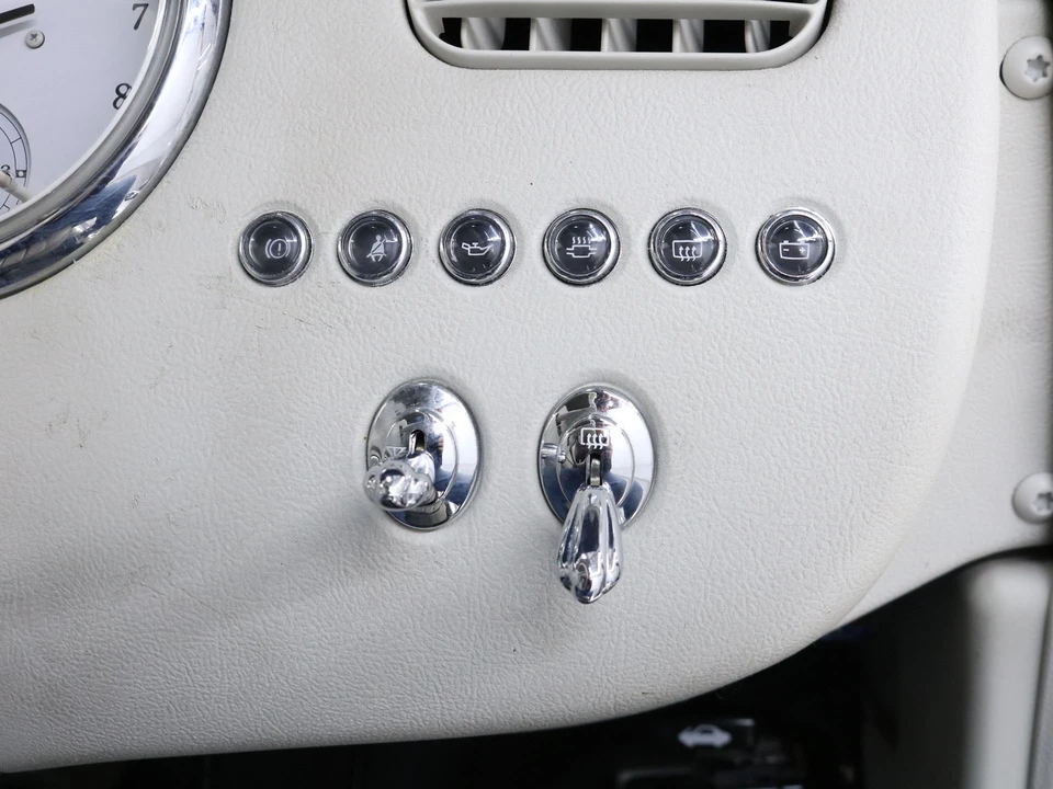 1991 Nissan Figaro - Image 16 of 31