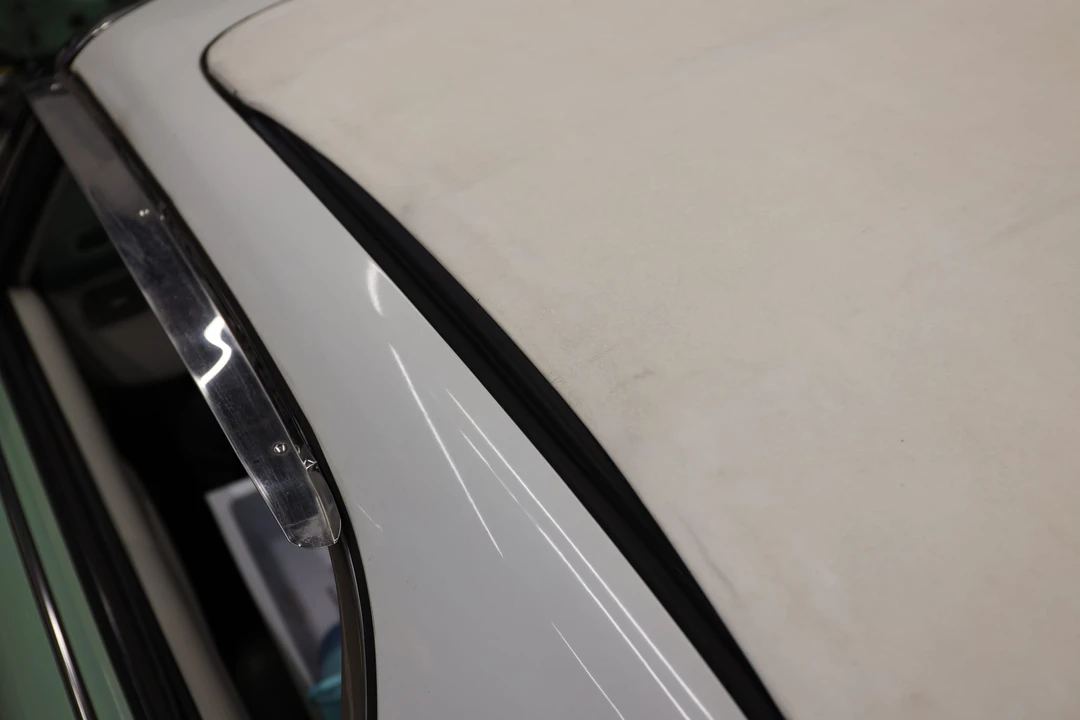 1991 Nissan Figaro - Image 23 of 31