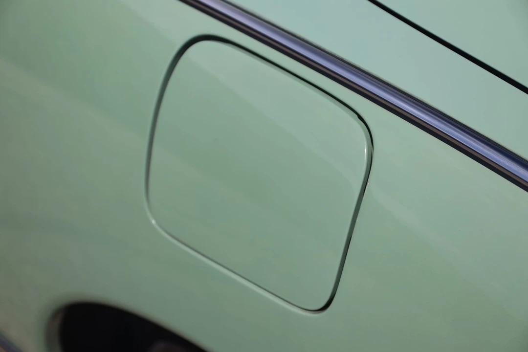 1991 Nissan Figaro - Image 27 of 31