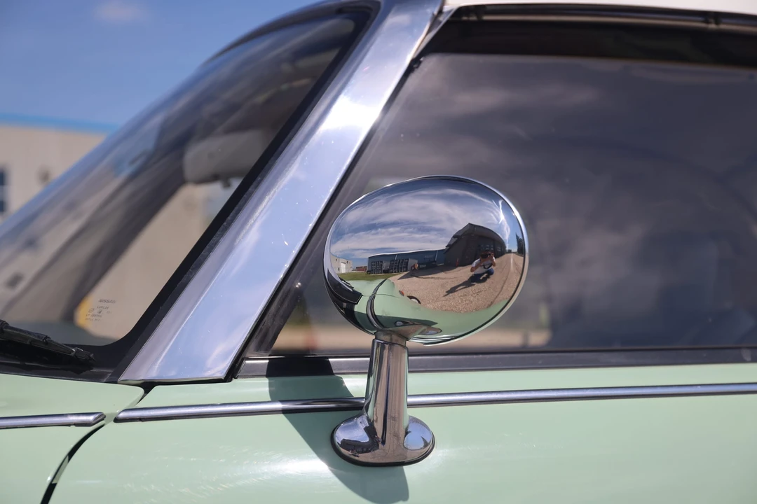 1991 Nissan Figaro - Image 19 of 31