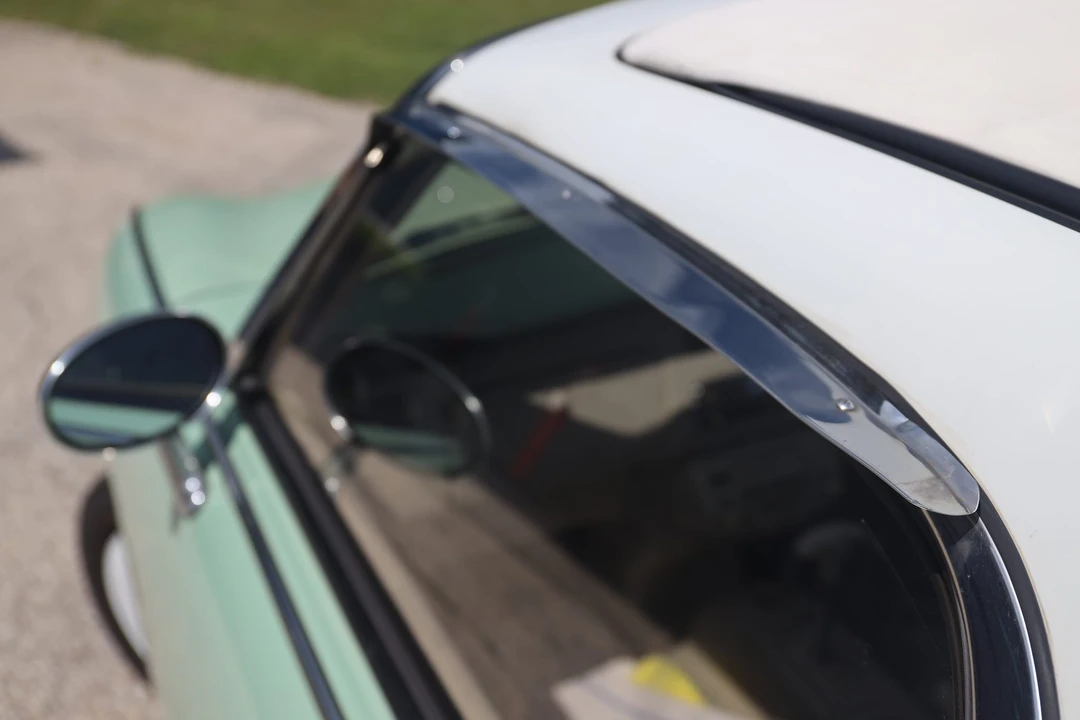 1991 Nissan Figaro - Image 21 of 31
