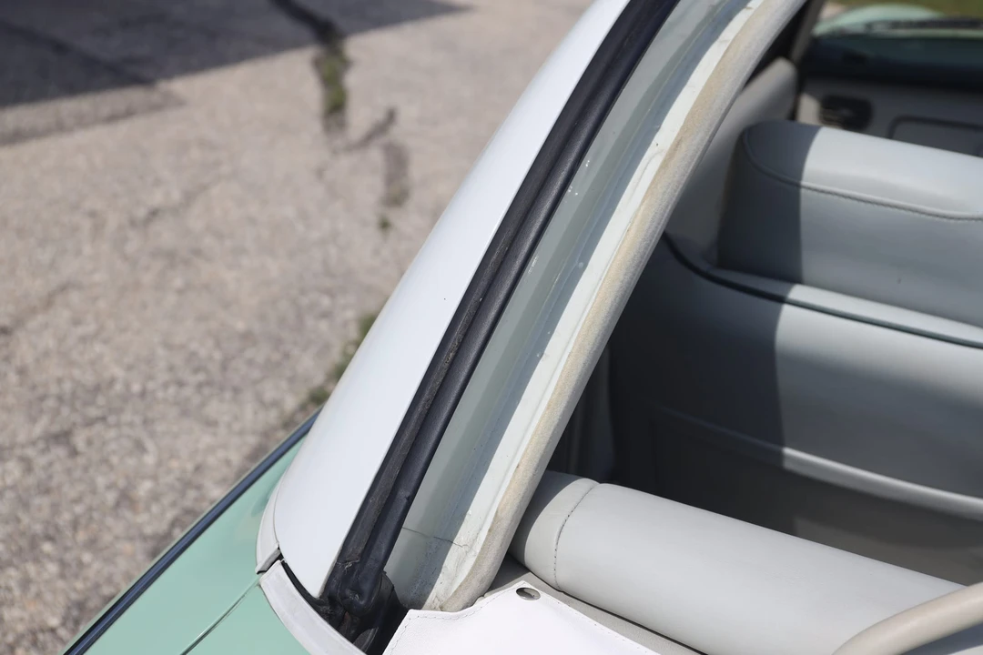 1991 Nissan Figaro - Image 28 of 31
